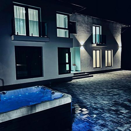 Vila Diamond Lux&Spa Sovata Exterior foto